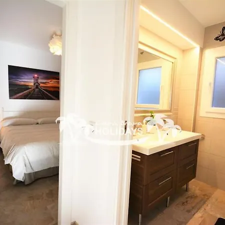 Costa Brava Holidays Mimosa Sea View And Luxe Lloret de Mar